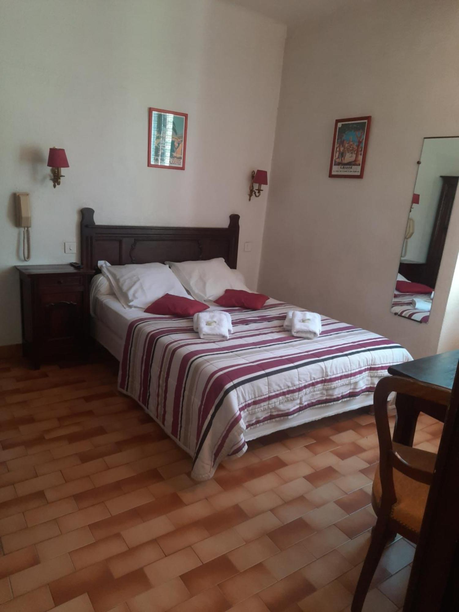 Hotel Central Digne-les-Bains Luaran gambar